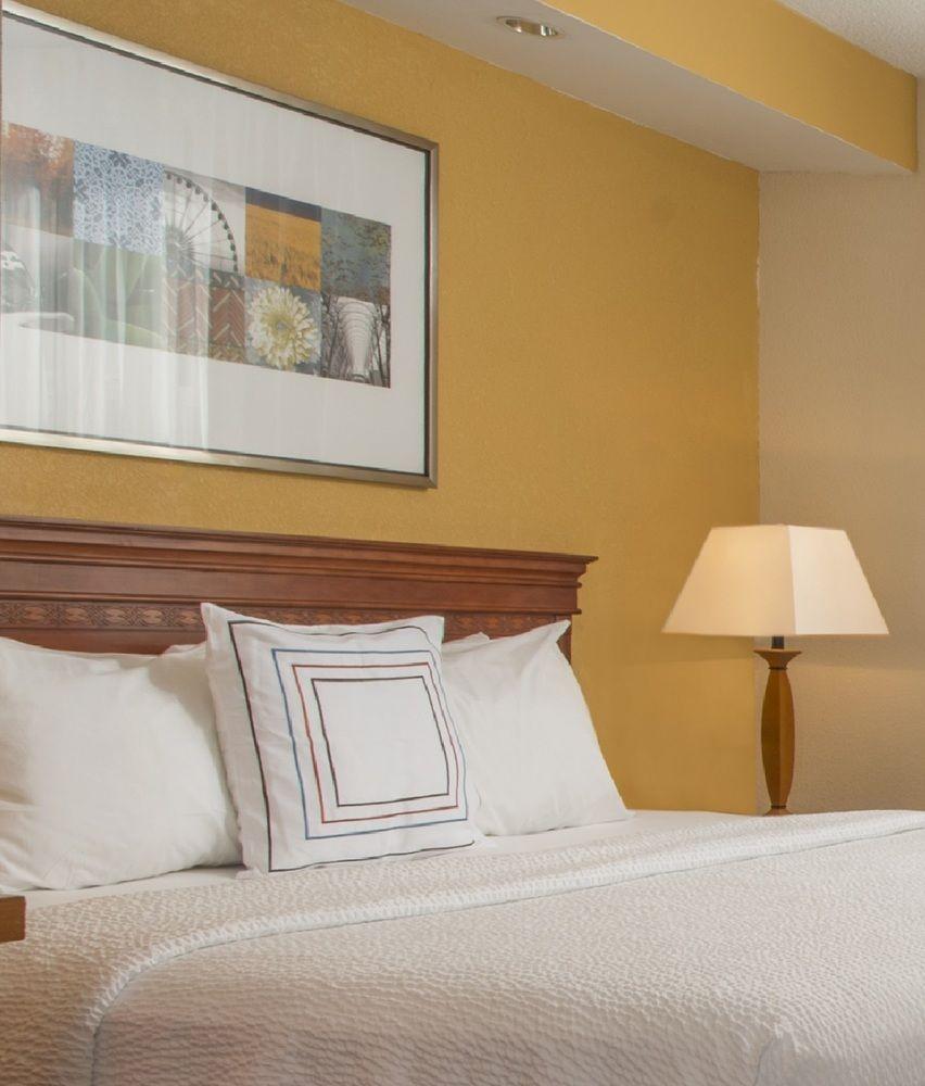 Fairfield Inn & Suites By Marriott Γουίλιαμσμπεργκ Εξωτερικό φωτογραφία