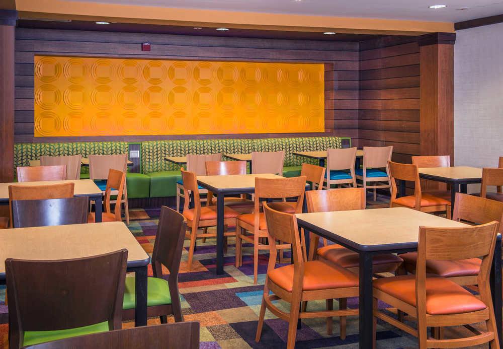 Fairfield Inn & Suites By Marriott Γουίλιαμσμπεργκ Εξωτερικό φωτογραφία
