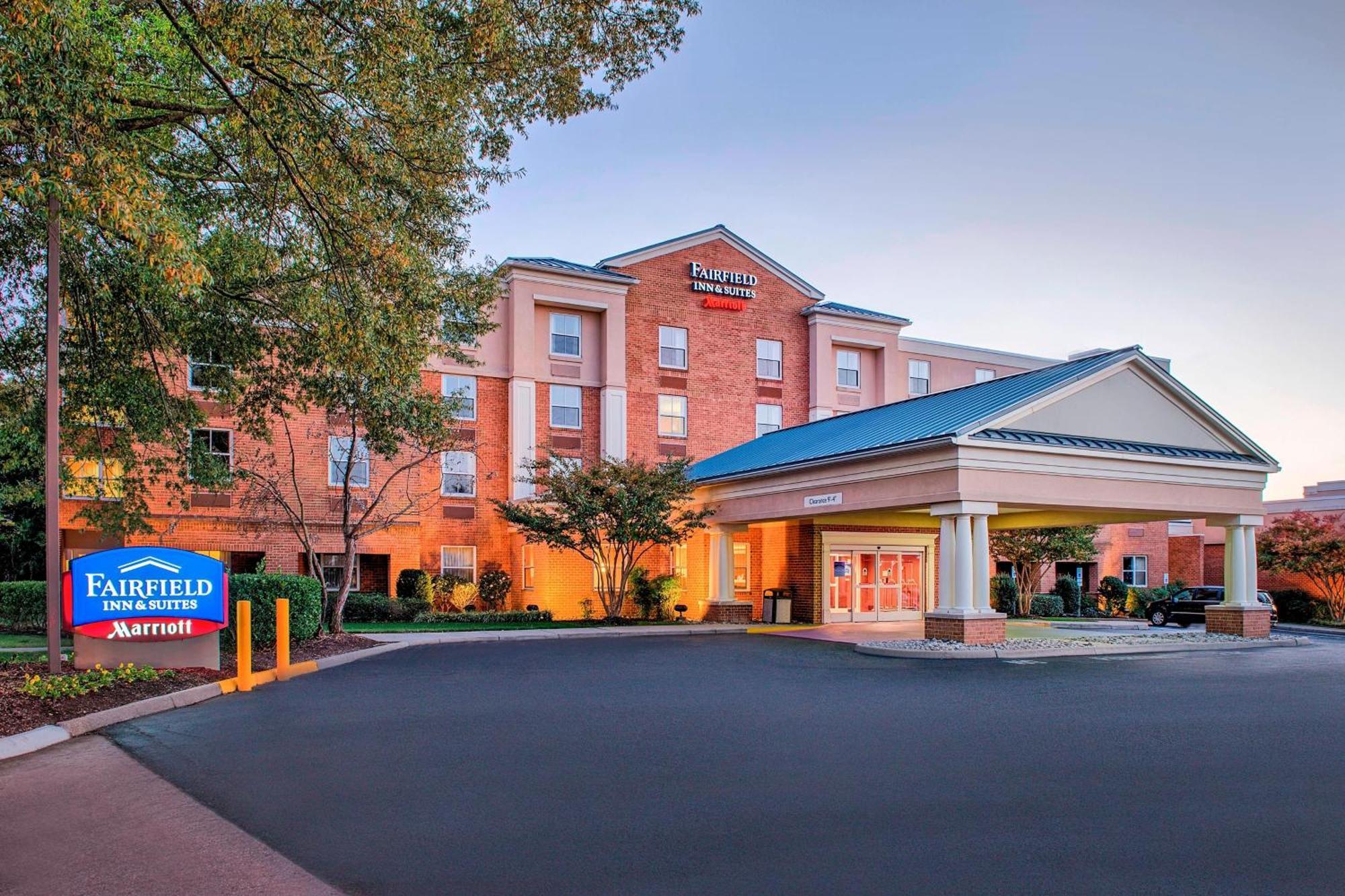 Fairfield Inn & Suites By Marriott Γουίλιαμσμπεργκ Εξωτερικό φωτογραφία