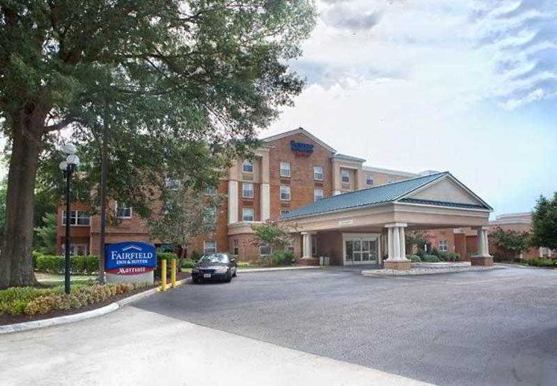Fairfield Inn & Suites By Marriott Γουίλιαμσμπεργκ Εξωτερικό φωτογραφία