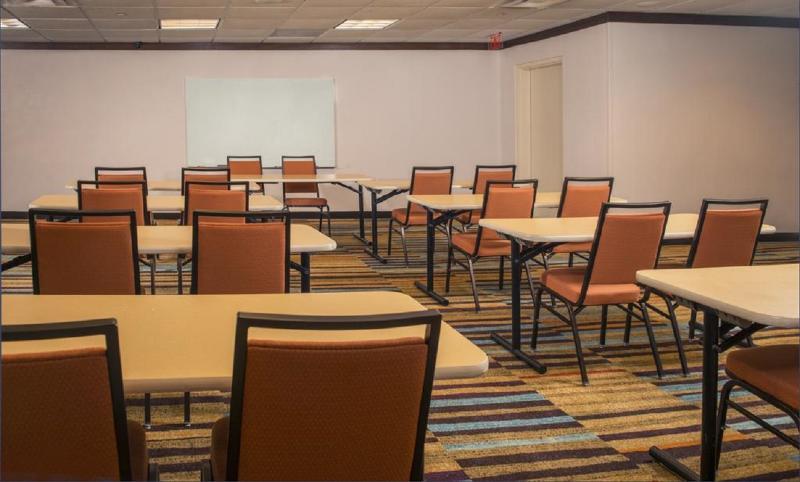 Fairfield Inn & Suites By Marriott Γουίλιαμσμπεργκ Εξωτερικό φωτογραφία